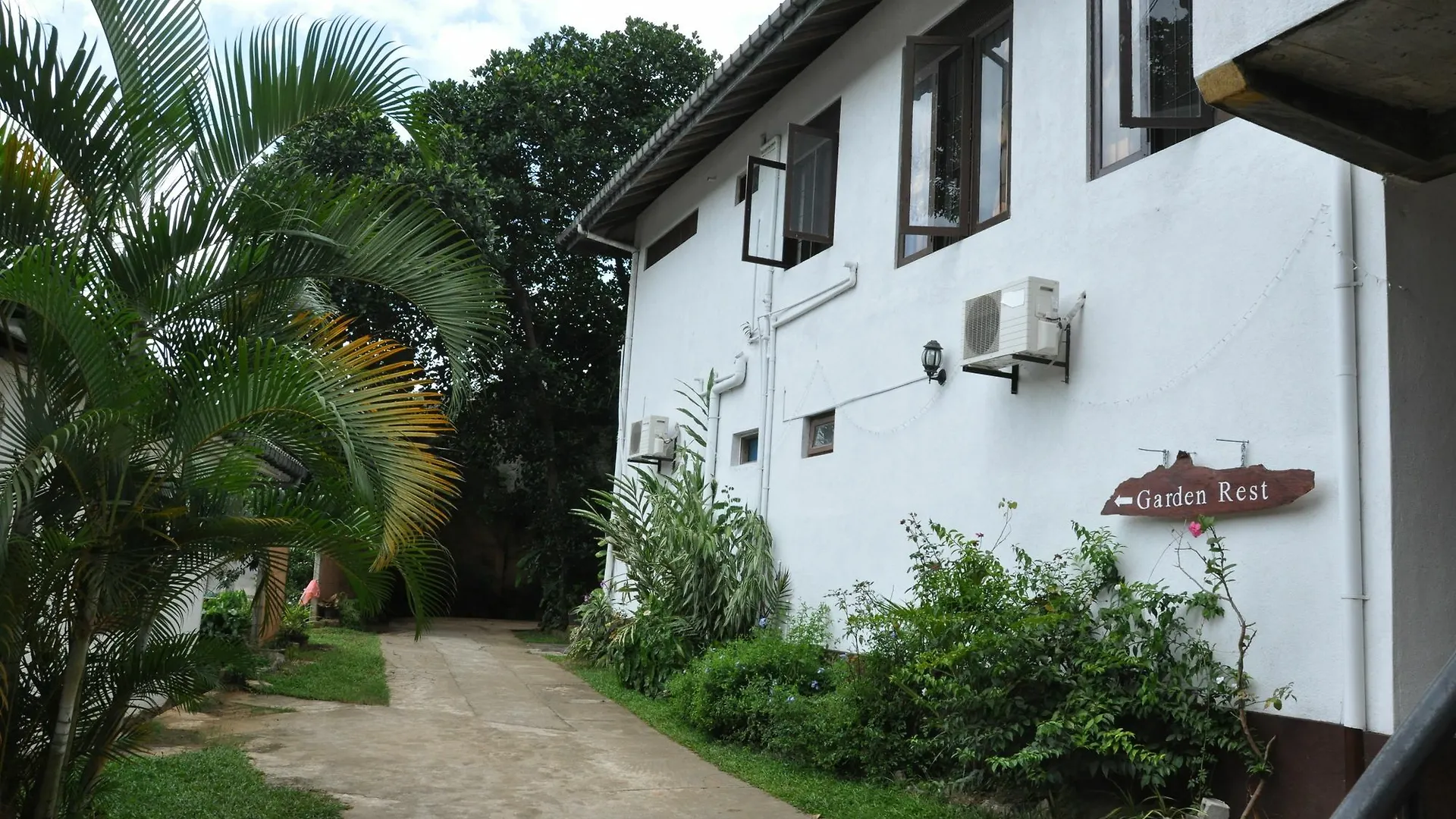 Hotel Homestay Garden Rest Kandy